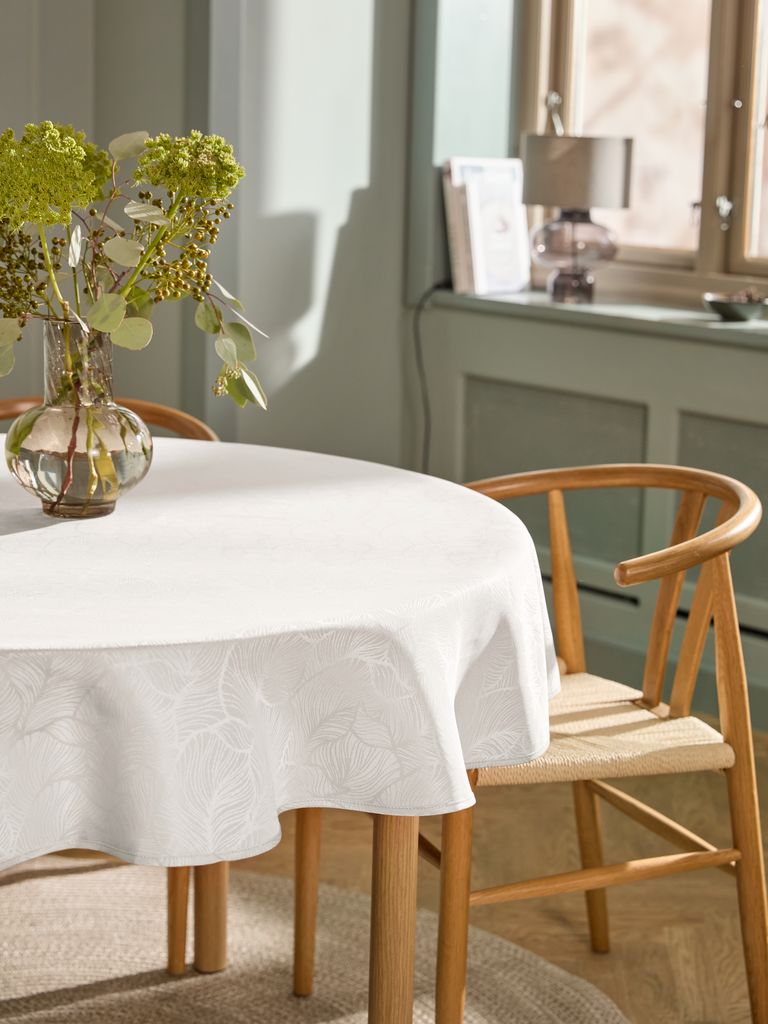 Tablecloth STILKEG D160 beige - JYSK