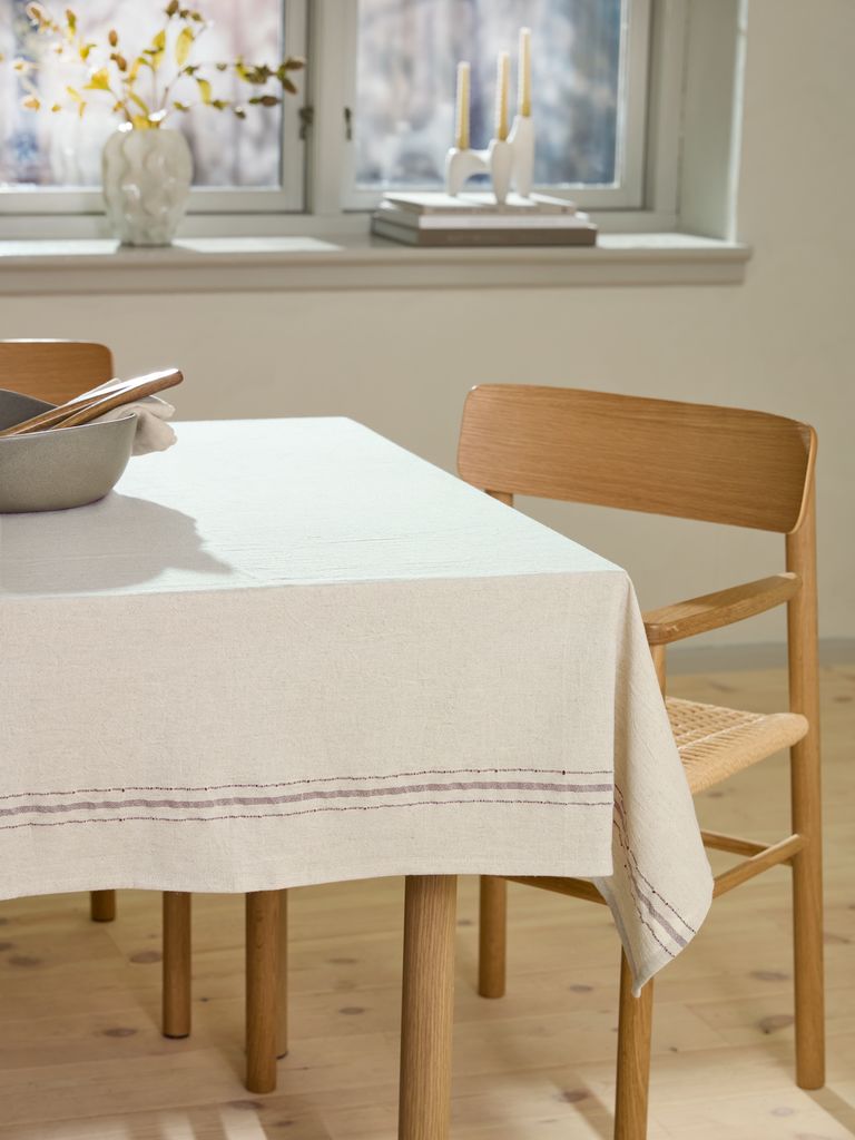 Tablecloth KASTANIE 140x240 natural - JYSK