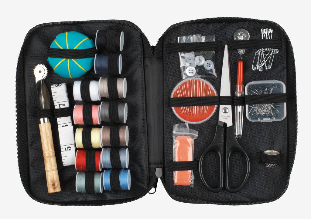 Sewing case FJORDA with accessories - JYSK